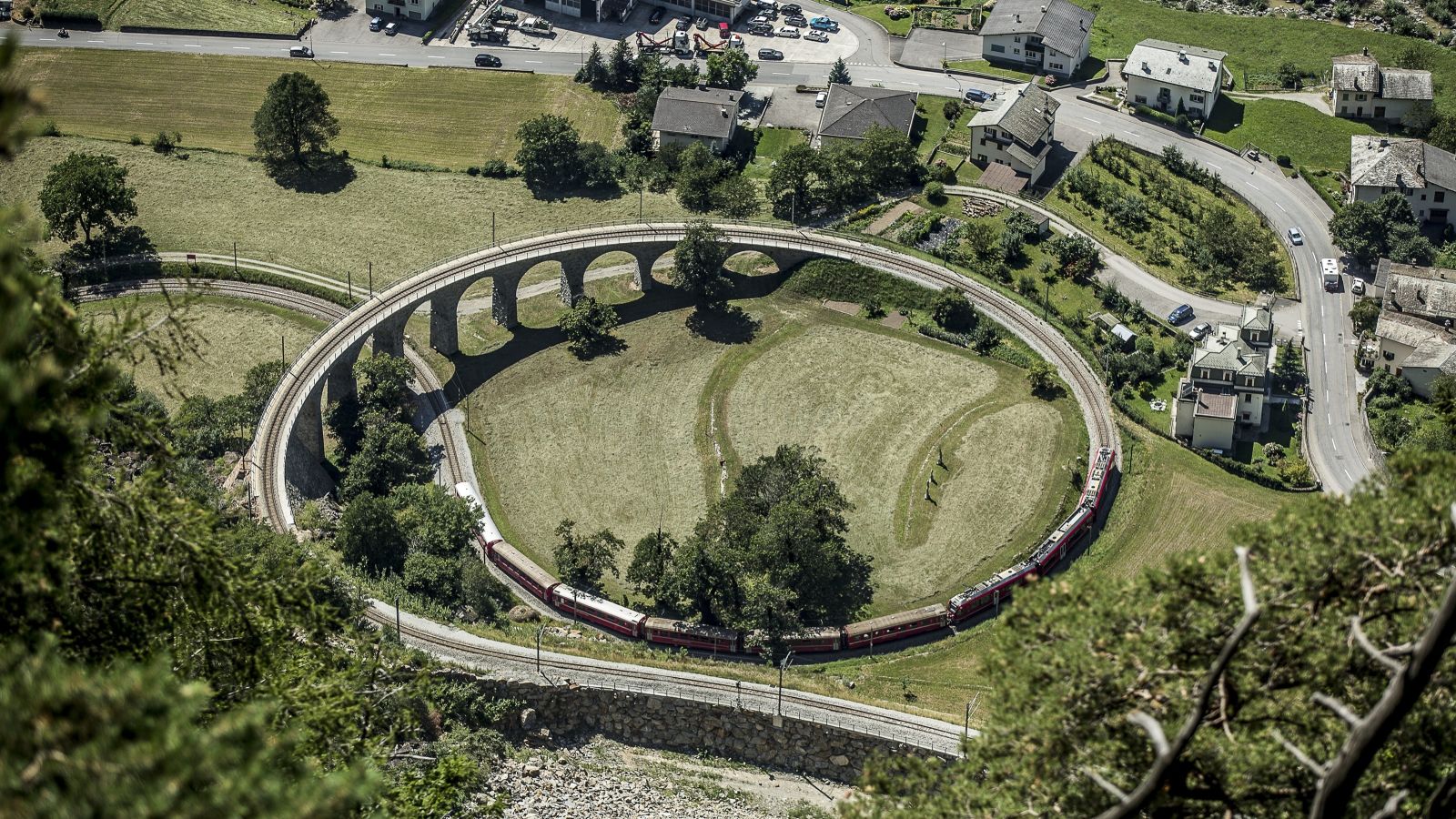 Der Kreisviadukt in Brusio