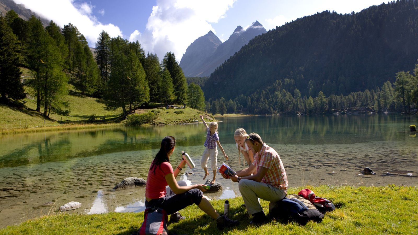 Der Lai da Palpuogna mit seinem glasklaren Wasser