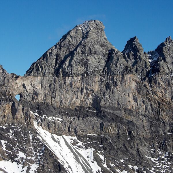 Tschingelhörner mit Martinsloch
