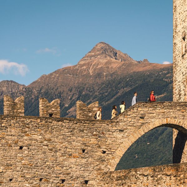 Passaggio tra le torri Castel Grande